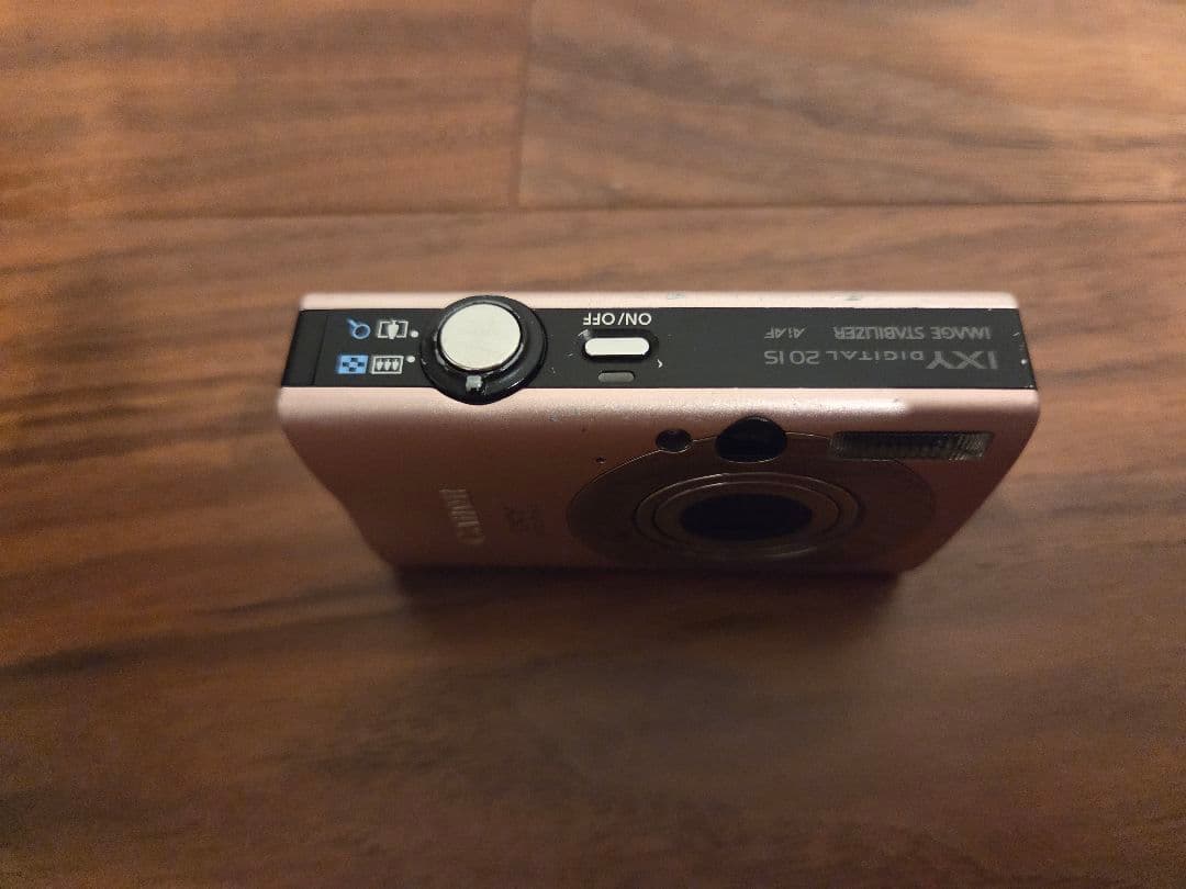 早い者勝ち！【美品】Canon IXY DIGITAL 20 IS 本体と付属品
