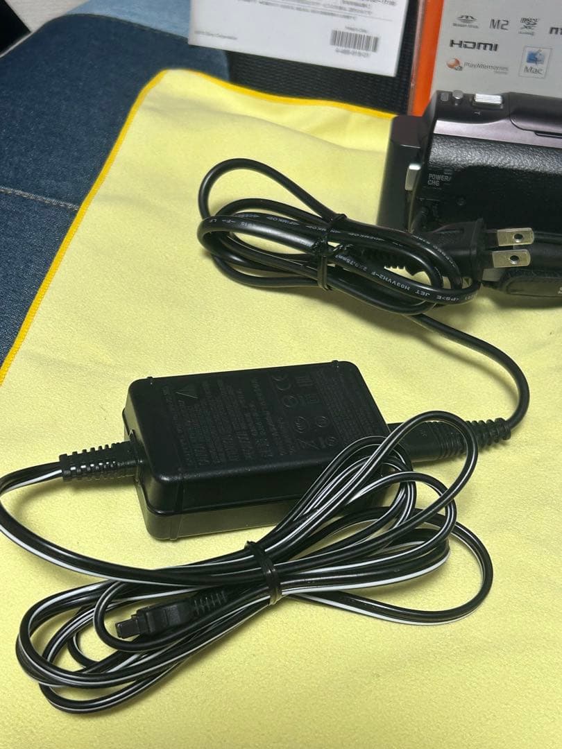 SONY HDR-PJ680 ビデオカメラ 本体 追加バッテリー　ACアダプター