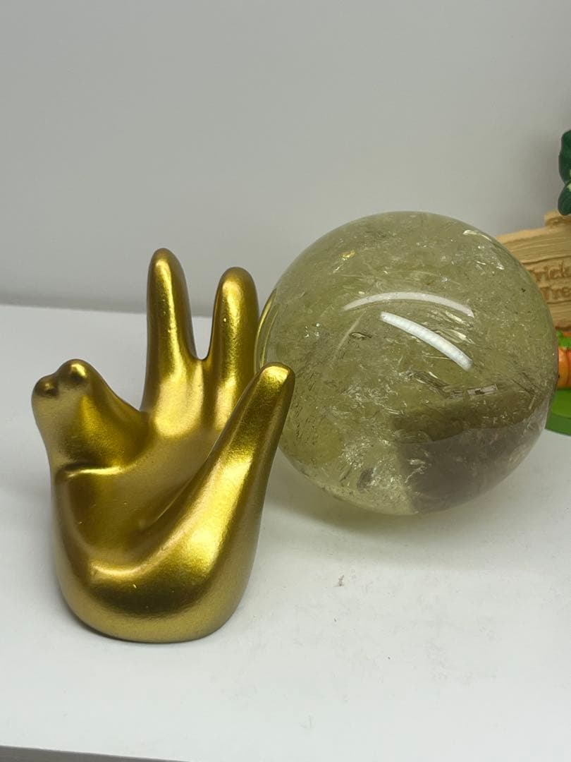 天然石　シトリンクォーツスフィア　ファントム　爆虹✨✨台座付きNo.1264