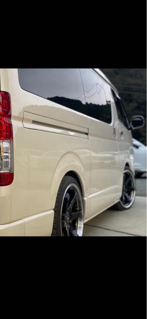 ハイエース　ホイール　KBレーシング