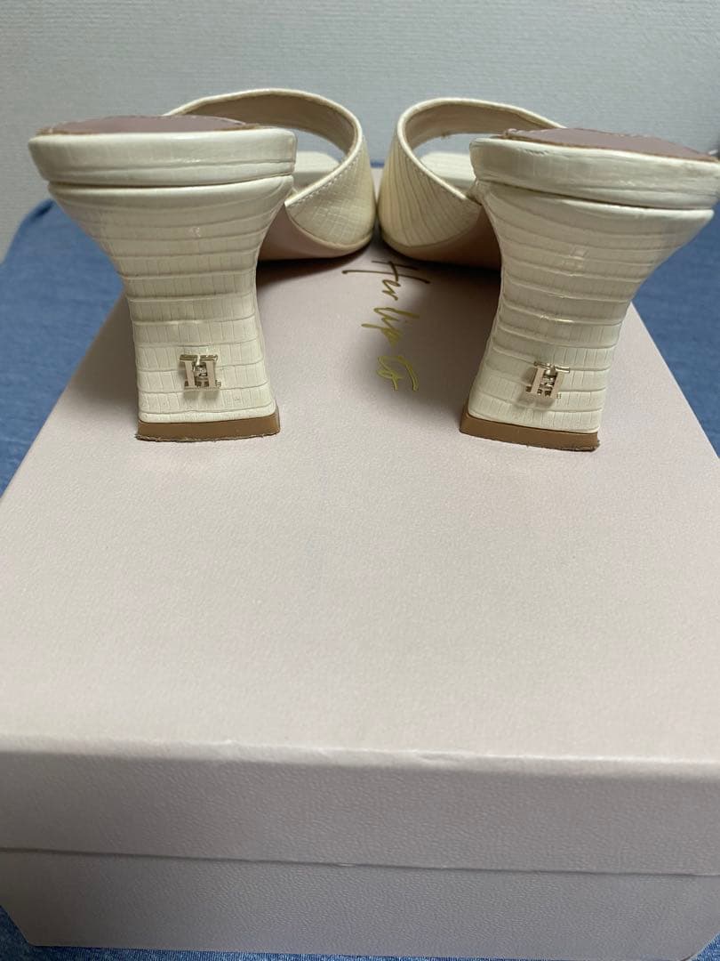 靴 Herlipto Square-Toe Mules 37