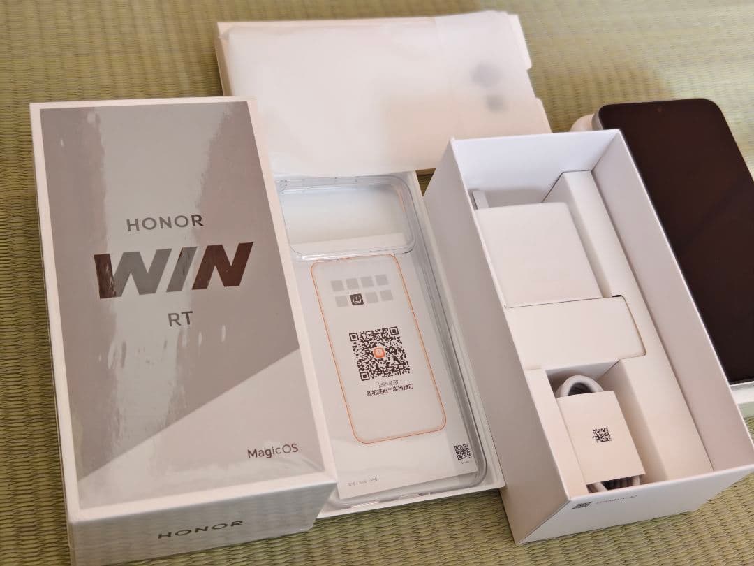 2clinkさん専用ページ HONOR WIN RT 白 12GB 256GB