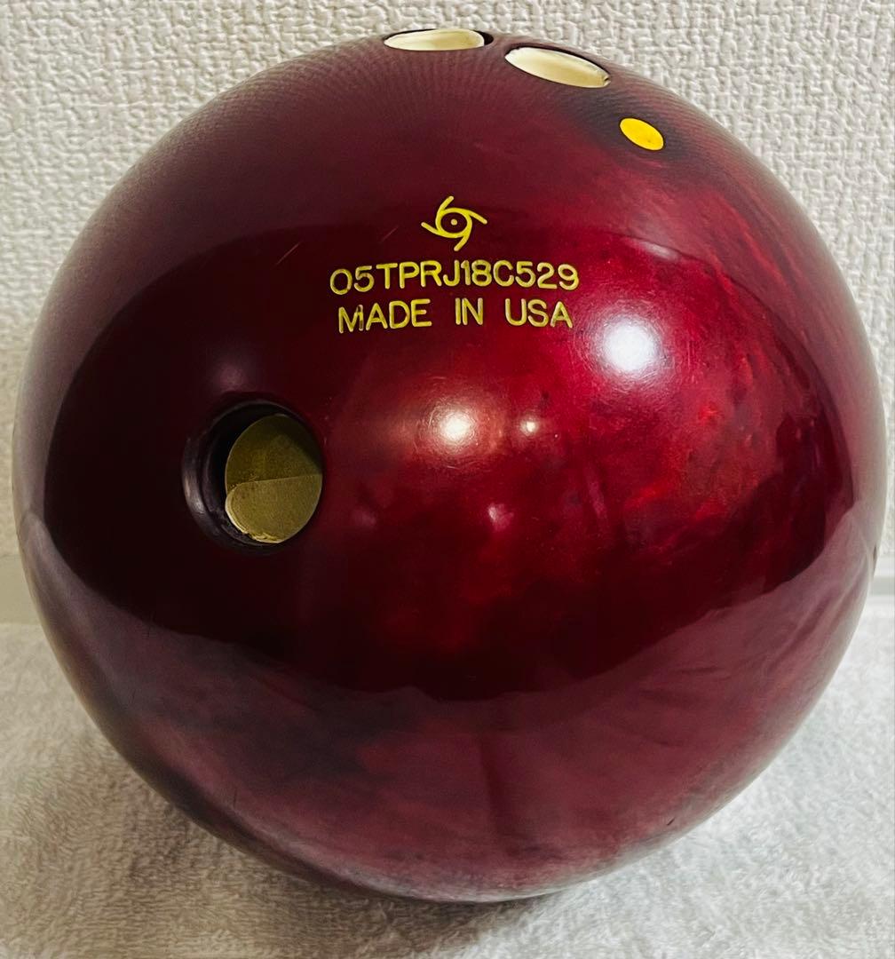 STORM ボウリングボール バーガンディ3点です。