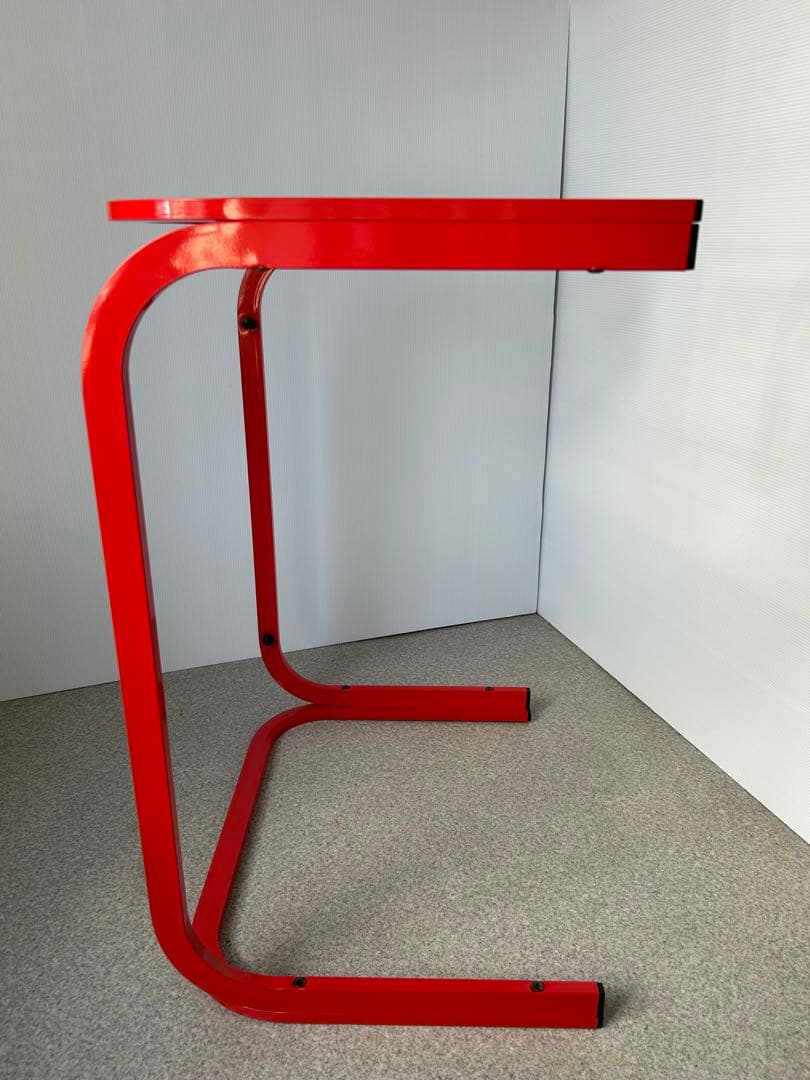 アイアンフレーム ガラステーブル レトロ ポストモダン　ヴィンテージ　ポップ　赤