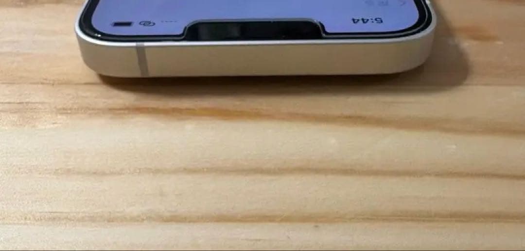 Apple iPhone 13 スターライト 本体 256G SIMフリー