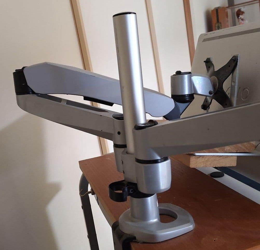 ⑦SANWA SUPPLY 水平垂直液晶モニターアーム 2面 CR-LA1007