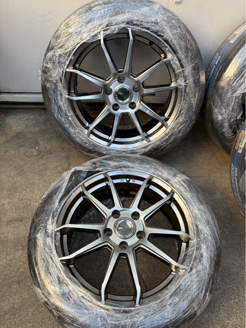 【新品未使用タイヤ】17インチアルミ＋スタッドレスタイヤ4本セット