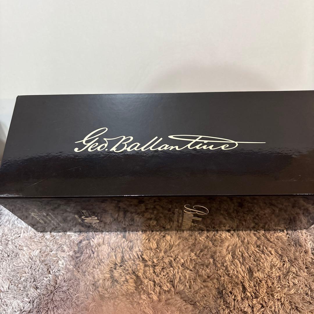 訳あり　新品未開封　バランタイン 30年　レア　木箱　ウイスキー