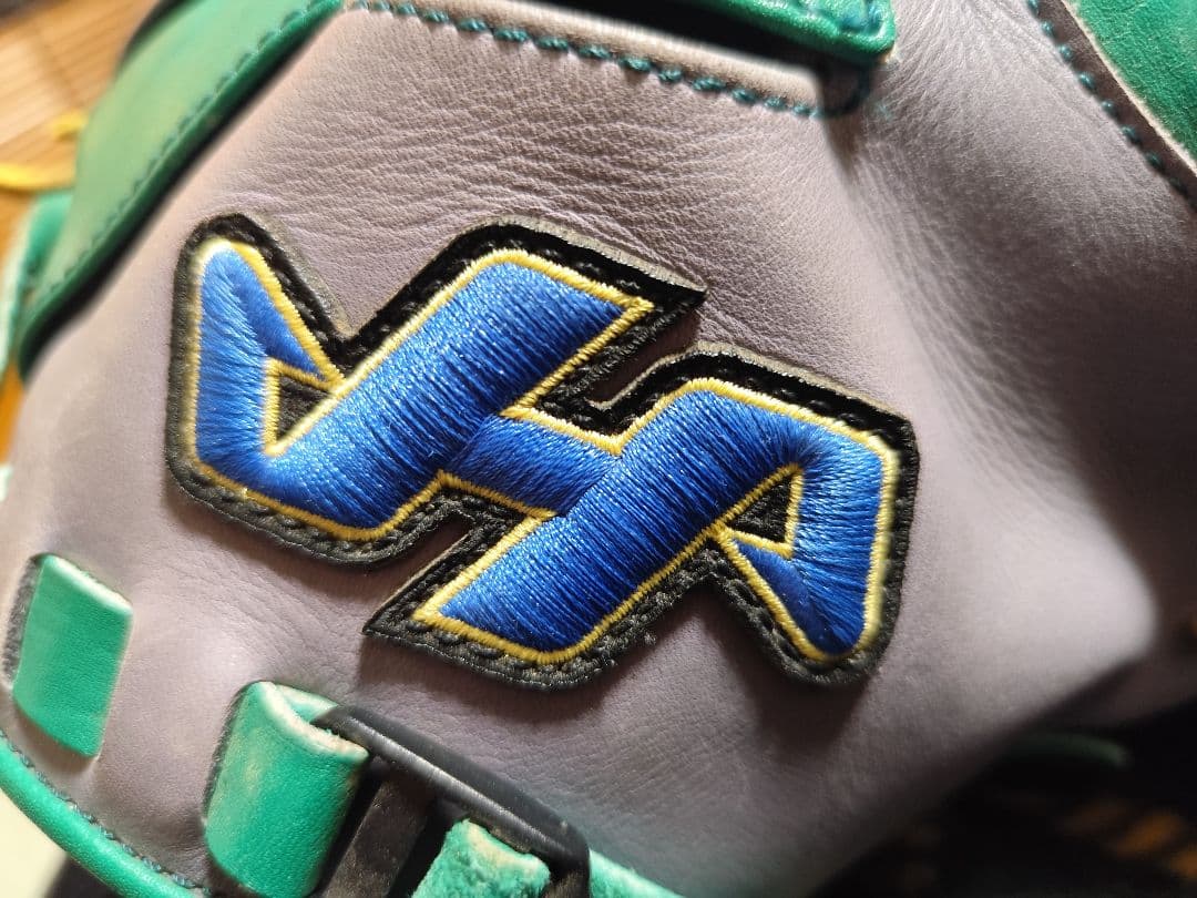 ハタケヤマ硬式キャッチャーミット緑×グレー×タン 海外限定 オーダー不可カラー！