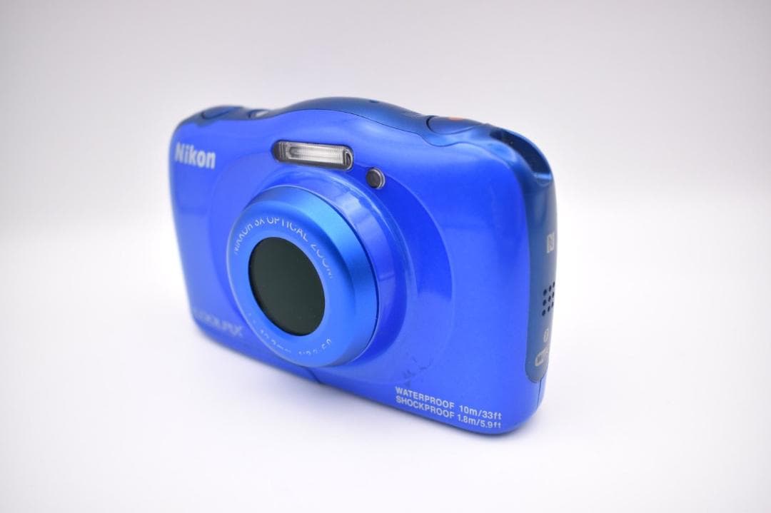 ニコン Nikon 防水デジタルカメラ　W100
