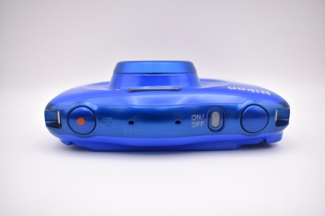 ニコン Nikon 防水デジタルカメラ　W100