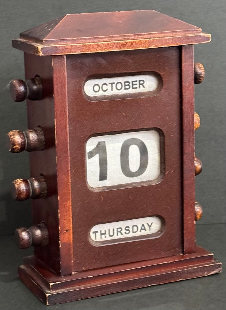 【アンティーク】　万年卓上カレンダー