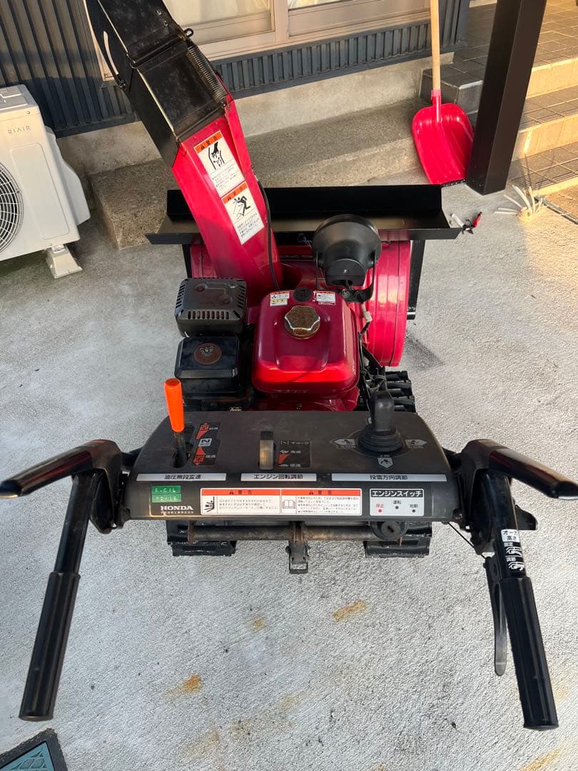 Honda HSS760m 除雪機 キャタピラー式