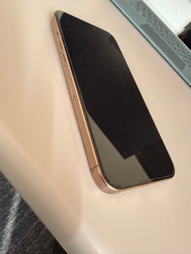 iPhone 16 Pro Max 1TB 美品　デザートチタニウム