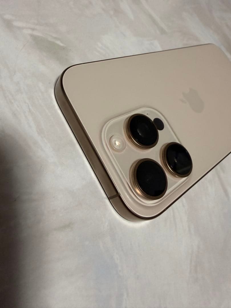 【おまけ多数】iPhone 16 Pro Desert Titanium 256