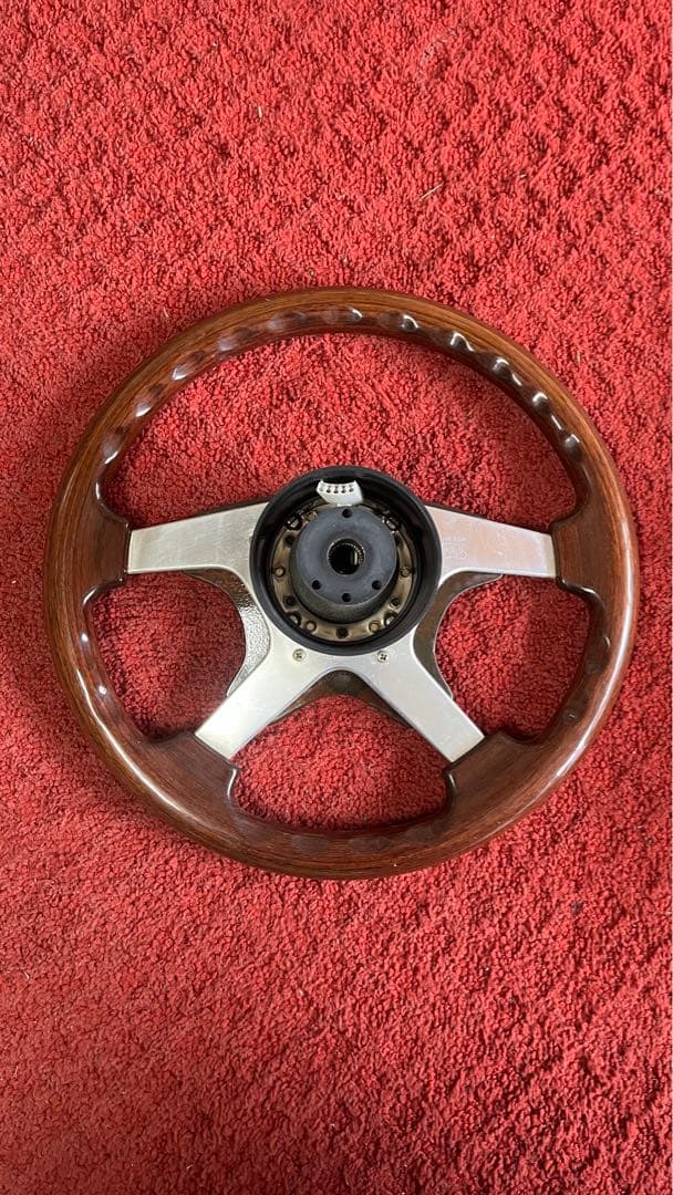 【MOMO】モモ　ステアリング/ウッド調