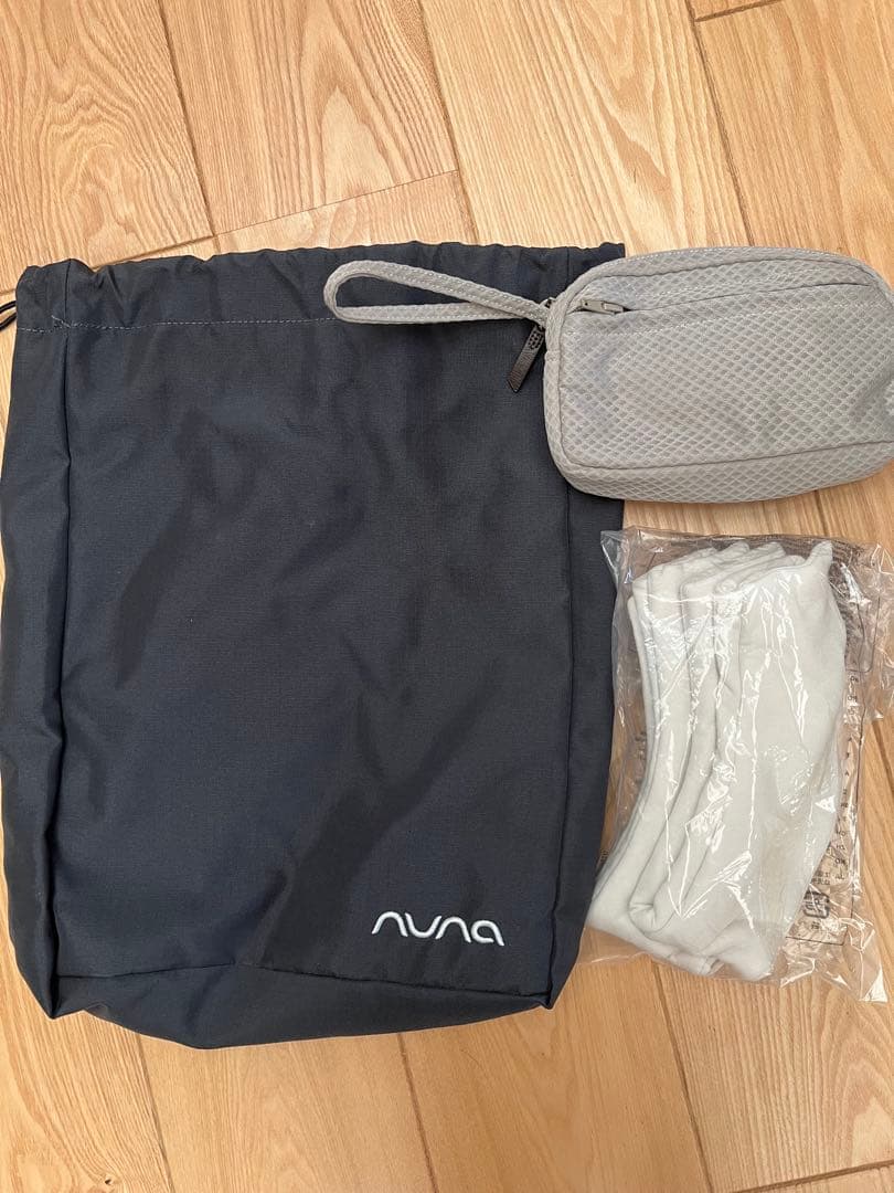 ほぼ新品))NUNA cudl:clik 抱っこ紐 ヘーゼルウッド