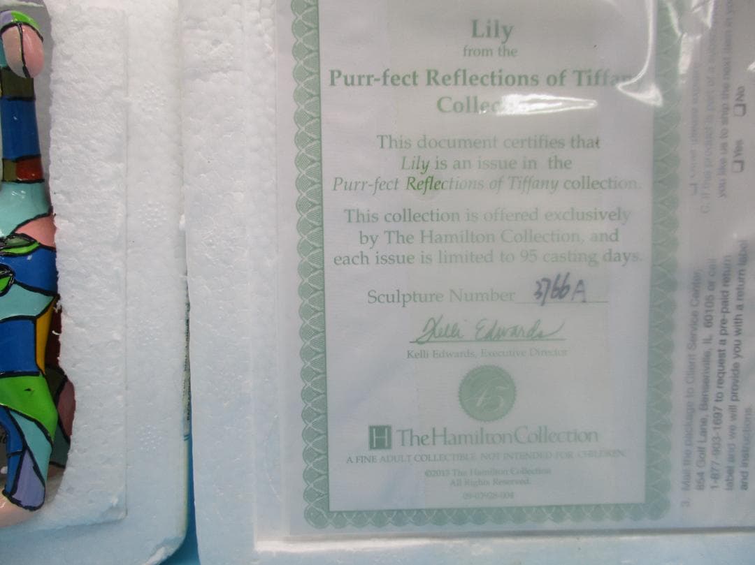 ティファニー キャット ハミルトン フィギュア オリジナル発泡ケース、証明書
