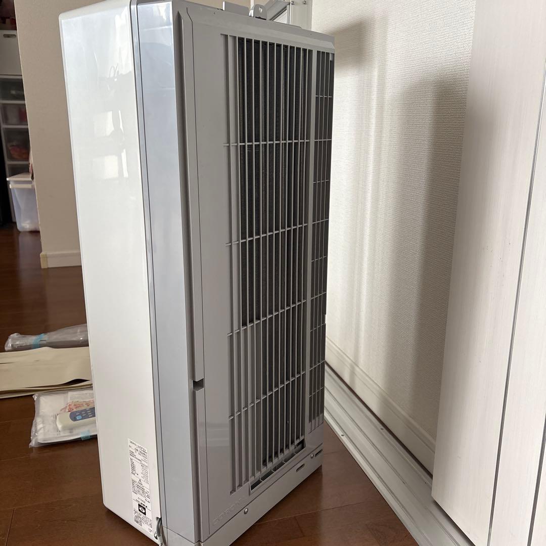 美品 CORONA CW-1624R ウィンドエアコン 2024年製　コロナ