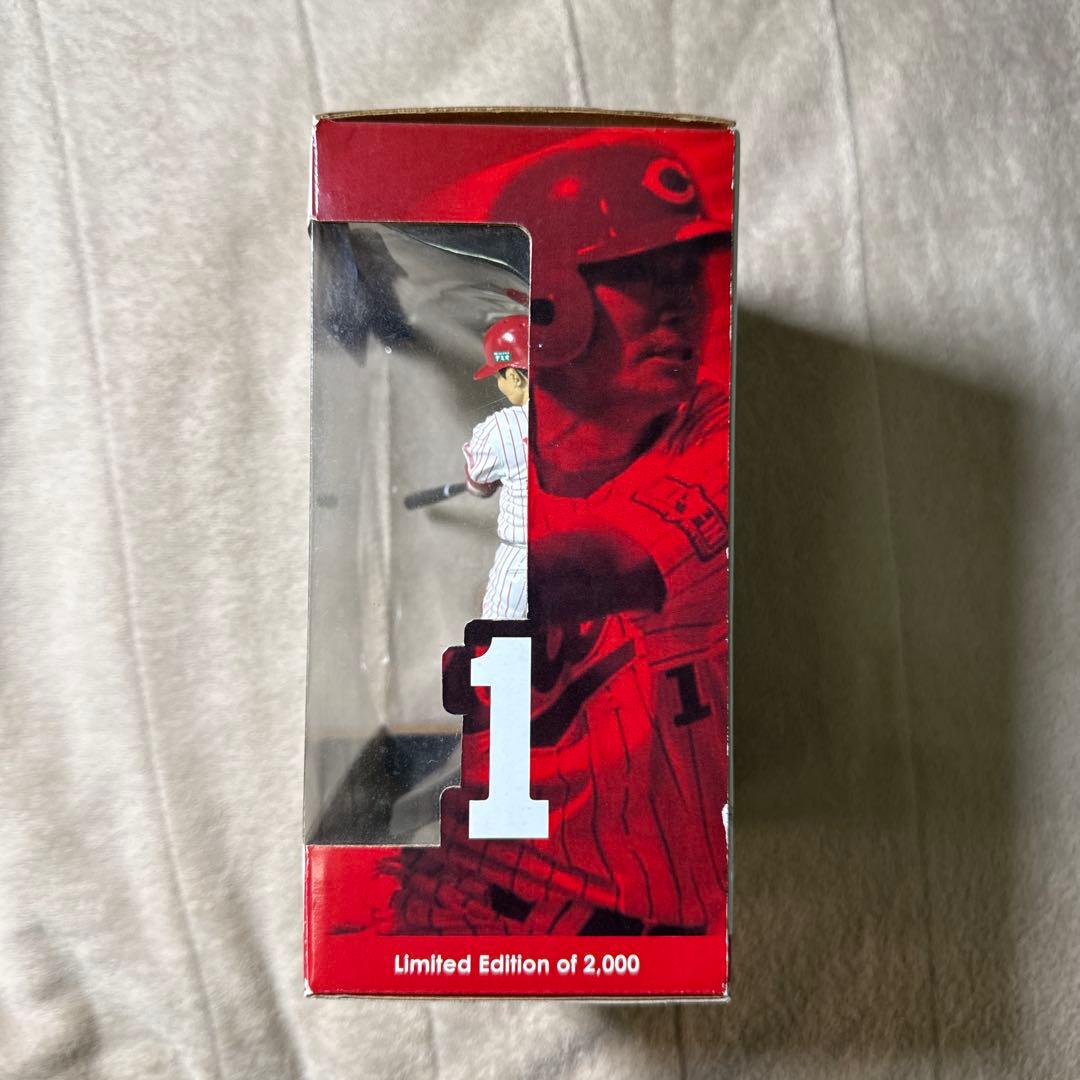 前田智徳　フィギュア　2000本安打記念　カープ