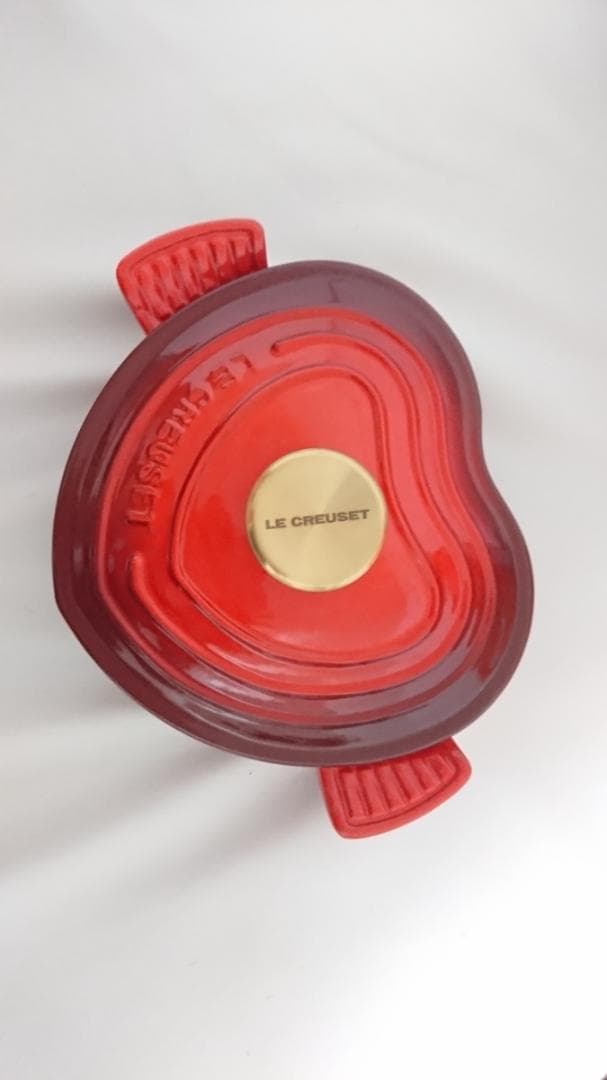 レア　入手困難　ルクルーゼ 　プレートダムール　チェリーレッド　ゴールドツマミ