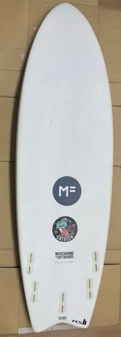 ミックファニング MICK FANNING ショートボードソフトボード 東京手渡