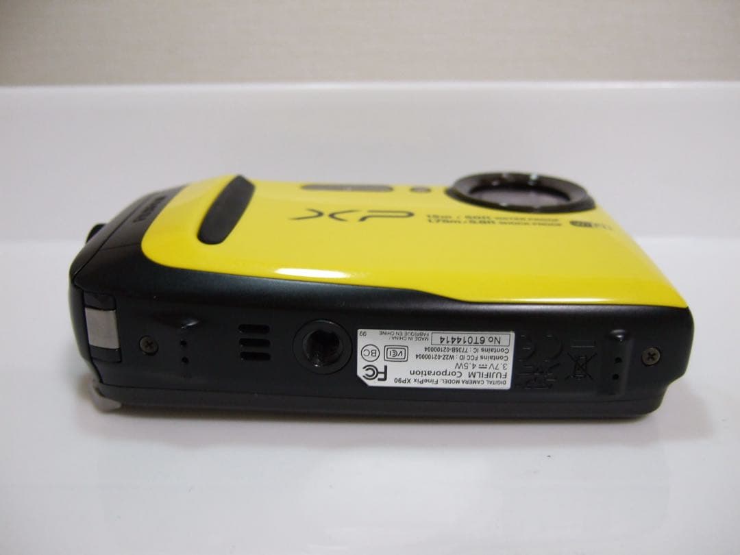 (良品)フジフイルム FinePix XP90 イエロー /オールドコンデジ