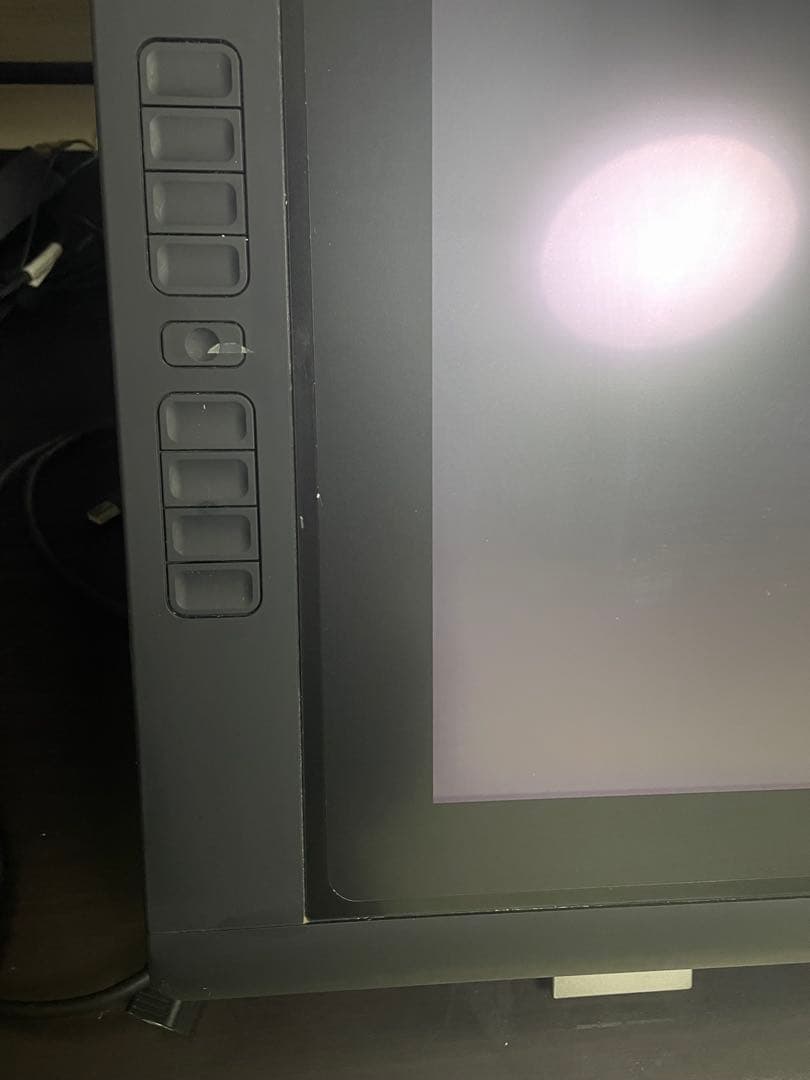 Wacom 液晶ペンタブレット　cintiq22hd touch