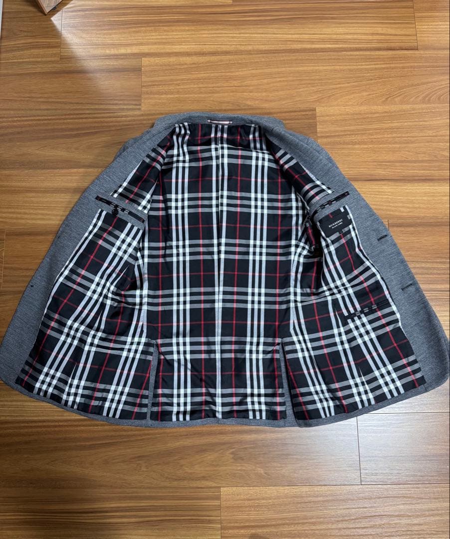 『極美品』バーバリーブラックレーベル　グレースーツジャケット　Lサイズ