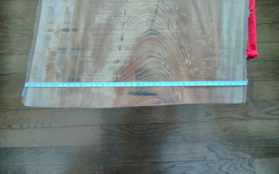 椋の木（ムクノキ）の板（ご希望が有ればお値段提示してみて下さい。）