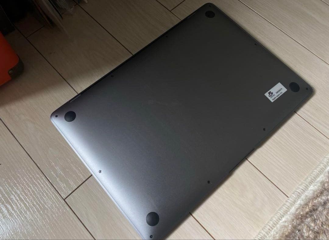 Apple MacBook Air M1 (2020) 13インチ 8GB