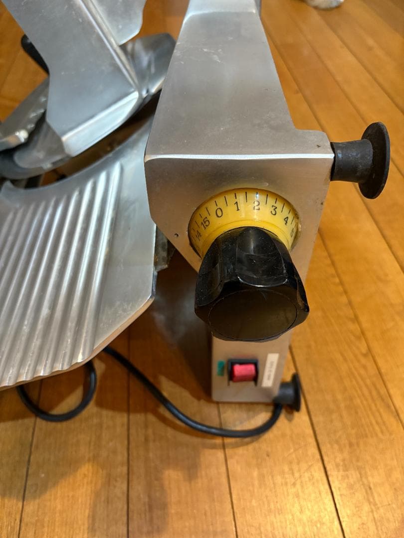 ABM 田崎　ミート・ハムスライサー φ250mm 刃研付属 イタリア製