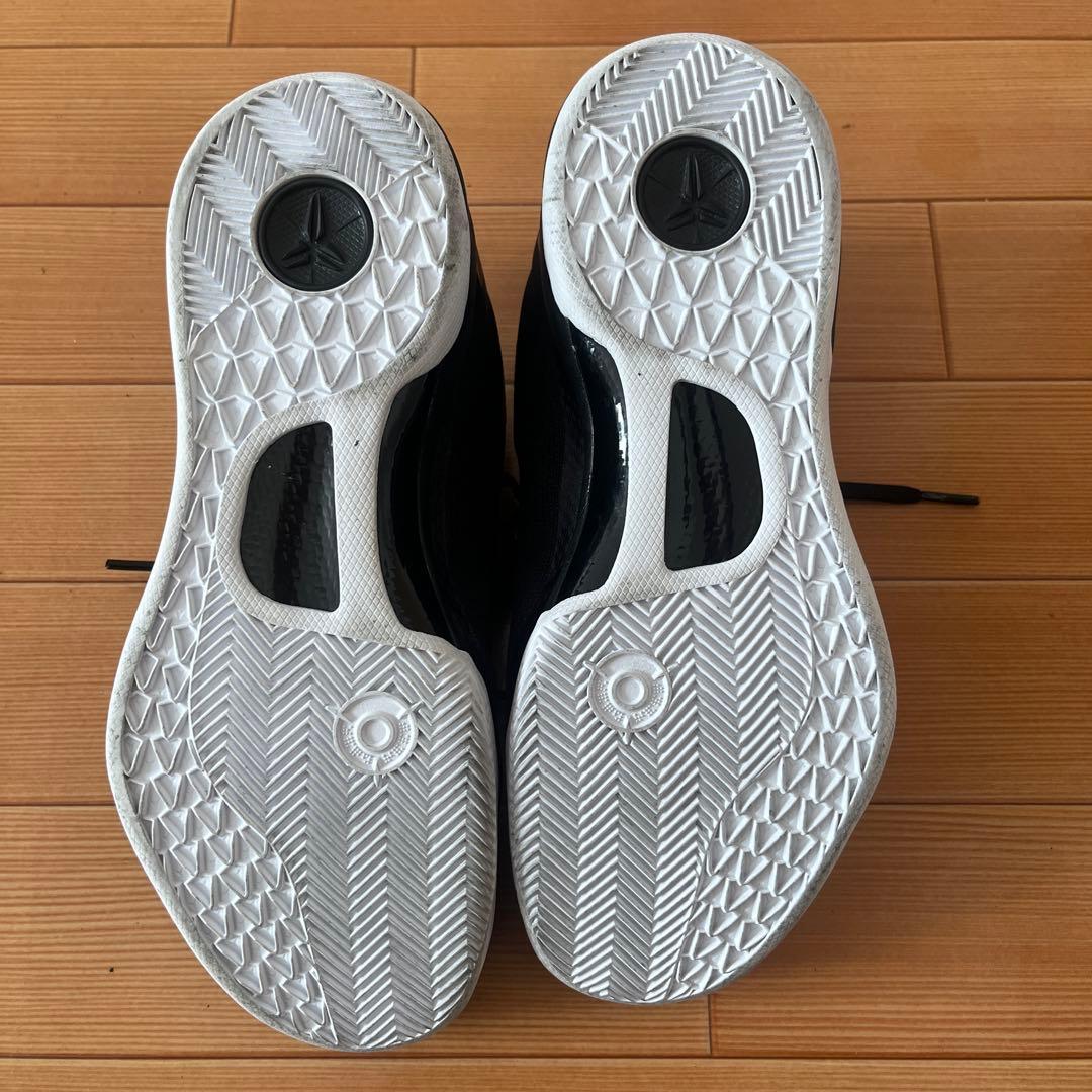 Kobe バスケットボールシューズ ブラック/イエロー(箱無し)