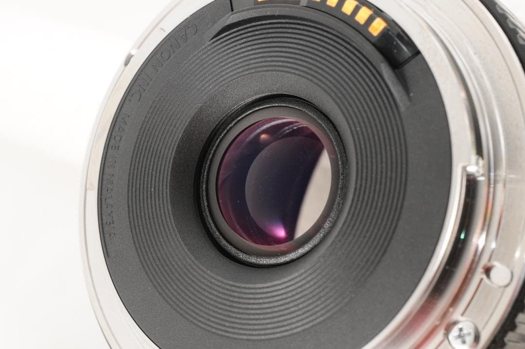 【単焦点レンズ】Canon EF 40mm F2.8 STM パンケーキ