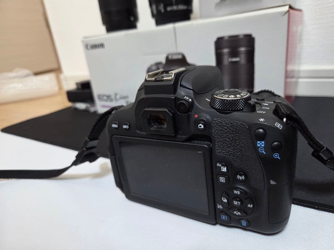 Canon EOS Kiss X9i ダブルズームレンズキット