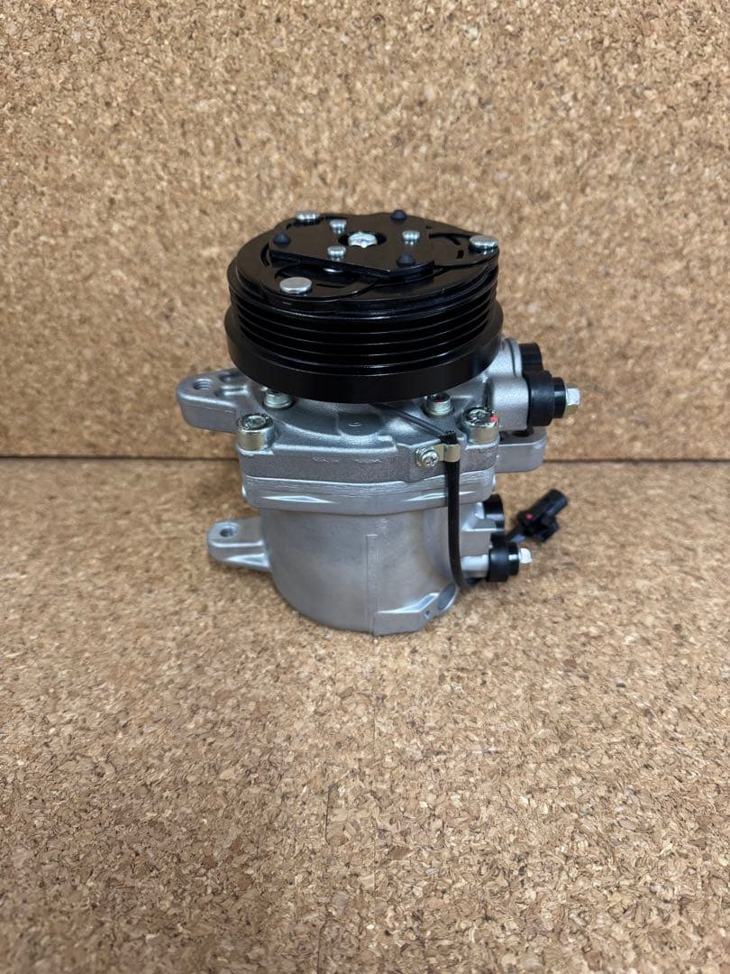 MH23SワゴンR リビルトACコンプレッサー 未使用 長期在庫 MK21S