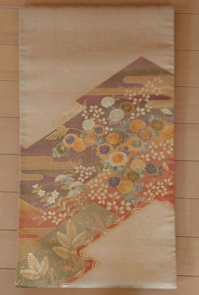 【美品】付下げフルセット　正絹　袷　草花文様　駒刺繍　お太鼓柄袋帯