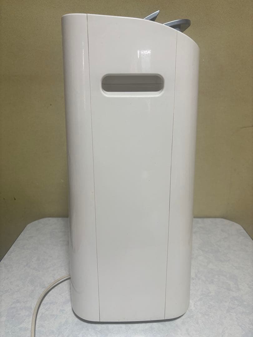 【動作品】SHARPプラズマクラスター除湿機 CV-EF120