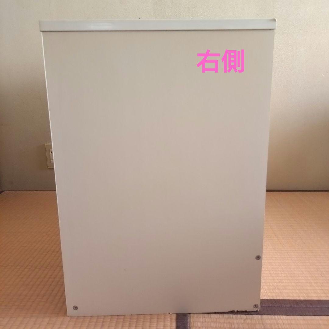 ポップな花柄デザインの押入れタンス 3段 チェスト 昭和レトロ