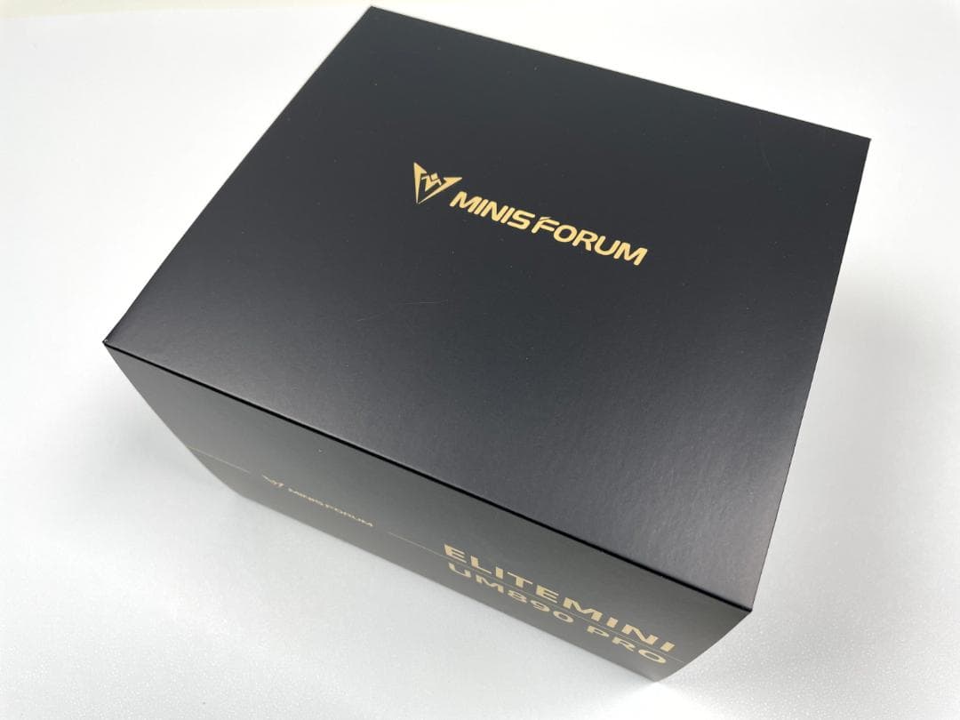 使用短め MINISFORUM UM890 Pro ／ AMD Ryzen 9