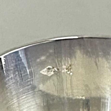 【純銀】桜絵柄 盃 三ツ盃 桐箱入り 造幣局製 記念盃 皇室 菊の御紋