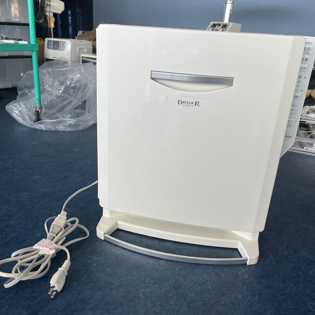 美品 トヨトミ 遠赤外線 パネルヒーター DeuxR POELE EPH-122