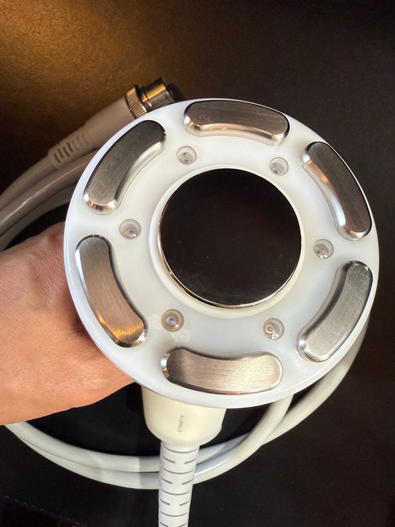 【KS品】新品セルライトゼロ　キャビラジハンドピース