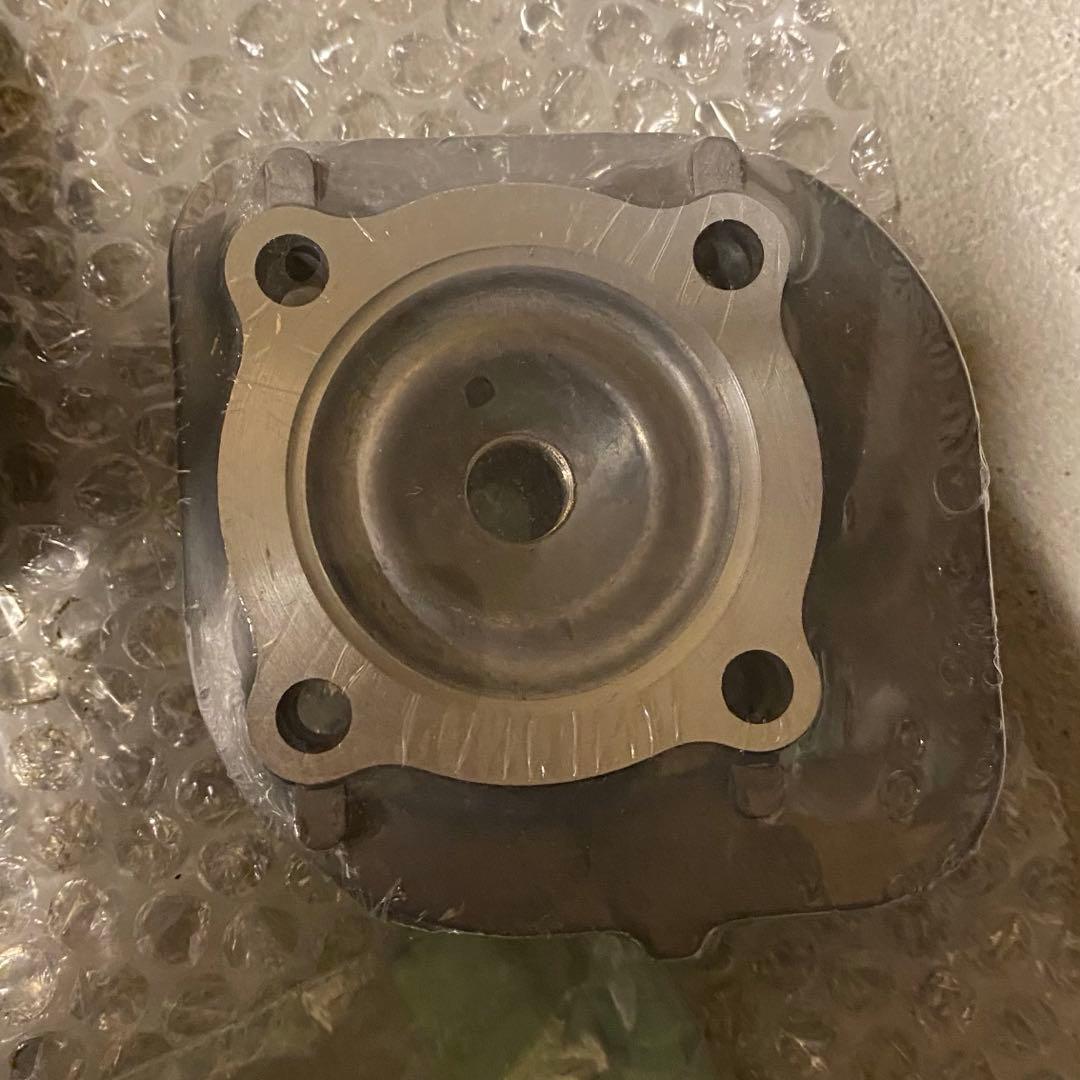 ジョグ JOG90用 純正シリンダー、ピストンセット　※新品シリンダーヘッド付き