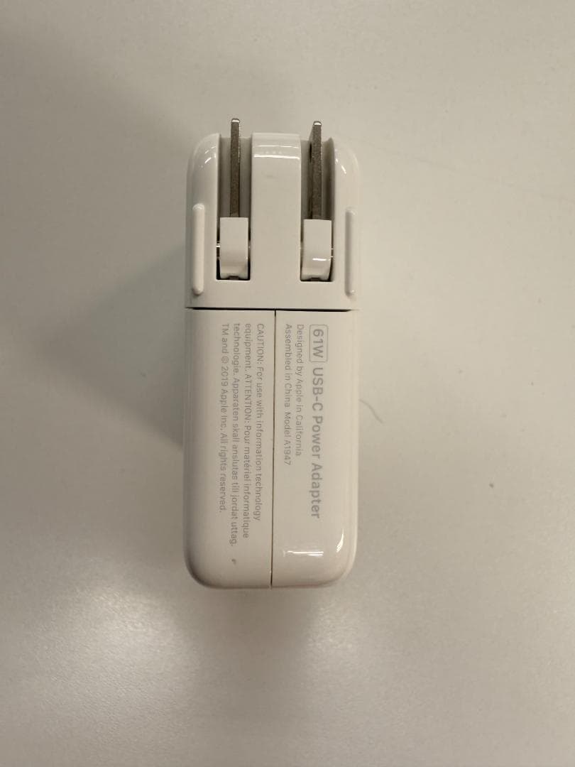 超美品 2020 Intel MacBook Pro 13インチ スペースグレー