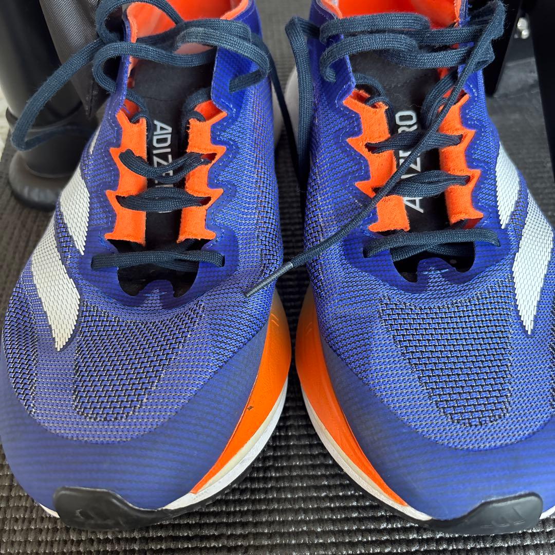 陸上シューズ「アディゼロ ボストン 12」26cm