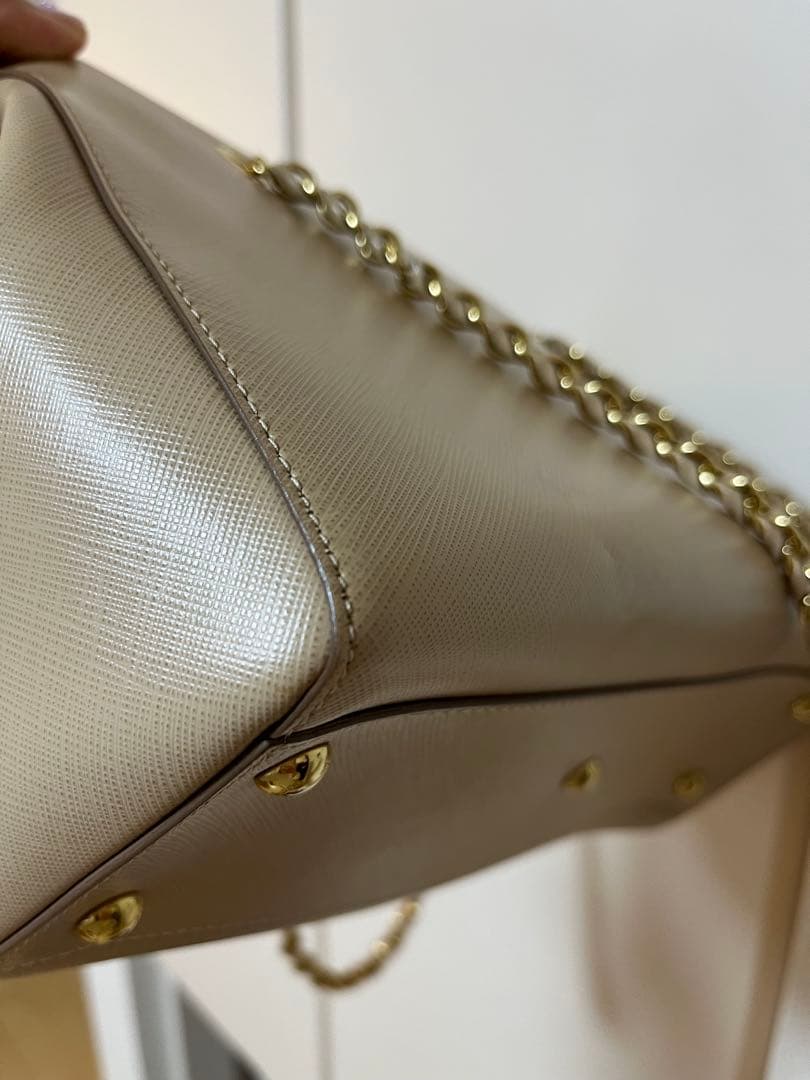 【値下げ済】【美品、付属品あり】ヴァラリボンバッグ