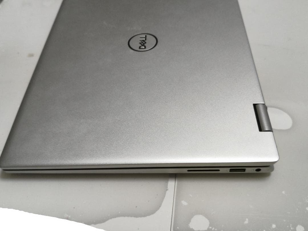 第12世代Dell Inspiron 7420 i7 タッチパネルSSDなし