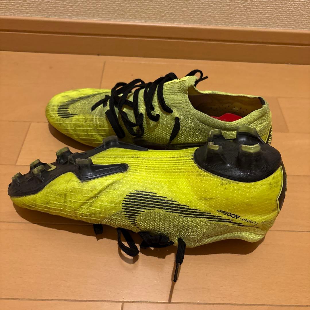 NIKEサッカースパイクマーキュリアルヴェイパー12FG