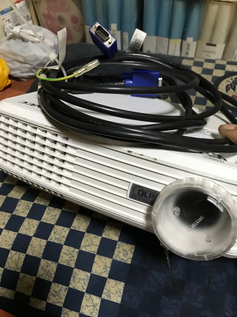 NEC ViewLight DLP方式プロジェクター NP200J